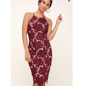 Temps De L’Amour Burgundy Lace BodyCon Midi Dress